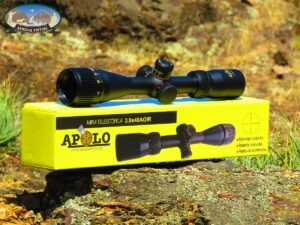 Mira Telescópica Apolo 3-9x40 AOIR con retículo iluminado y ajuste de objetivo, construida en aluminio de alta resistencia.