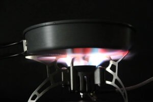 Cocinilla Portátil de Gas para Camping: compacta, eficiente y fácil de transportar