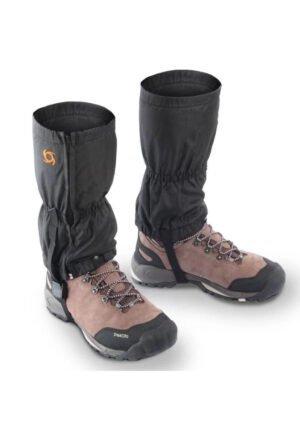 Polainas Trekker negras de Doite, impermeables y resistentes, ideales para trekking y actividades al aire libre.