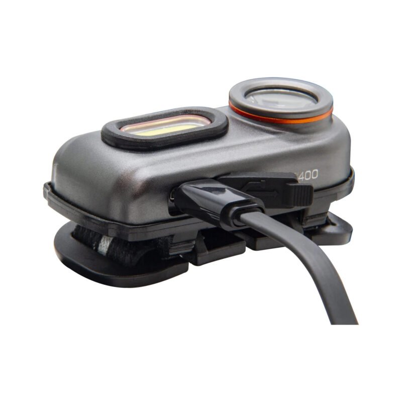 Linterna de Cabeza Einstein™ 400 de NEBO | Iluminación Potente para Actividades al Aire Libre Linterna de Cabeza Einstein™ 400 de NEBO con 400 lúmenes, diseño ajustable y resistente al agua.