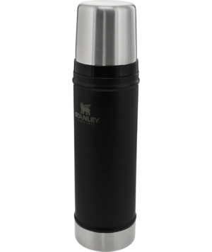 Termo Stanley Classic Lava 591 ml en acero inoxidable para mantener bebidas calientes o frías.
