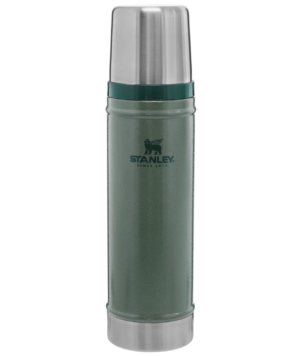 Termo Stanley Classic Lava 591 ml en acero inoxidable para mantener bebidas calientes o frías.